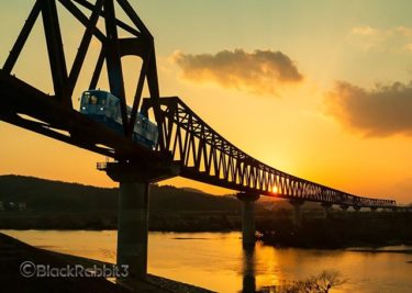 井原鉄道 落日（岡山県総社市）